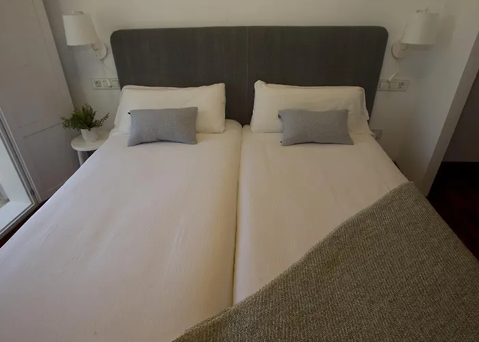 ゲストハウス O Xardin De Julia サンティアゴ・デ・コンポステーラ